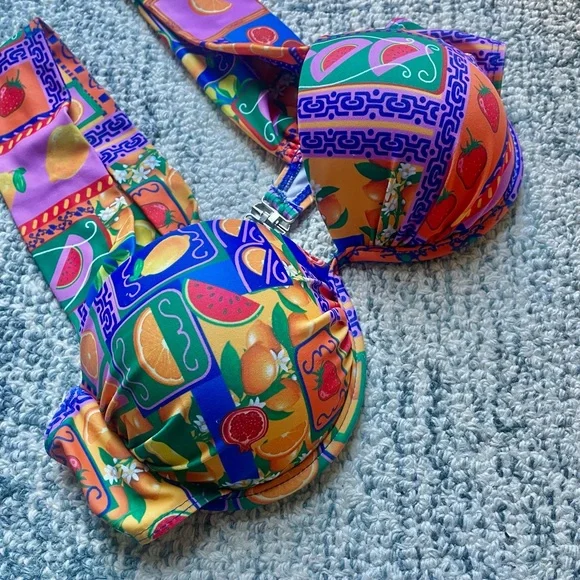 Adorable Fruit Print Bikini Set Push-Up Top Cheeky Bottoms Multicolor - Picture 3 of 9